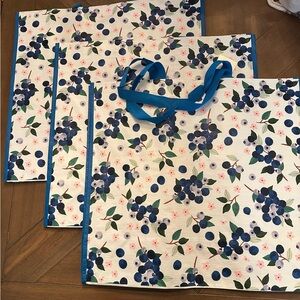 NWT-Set of 3 Homegoods TJMaxx Marshalls - Blueberry Print Reusable Shopping Bag